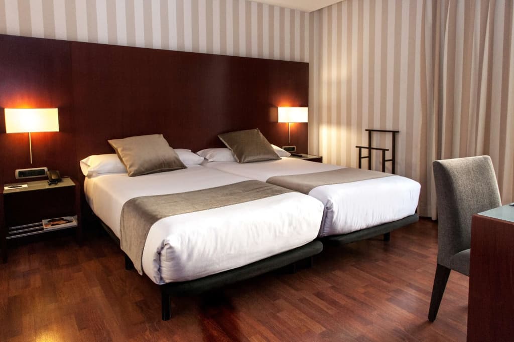 Zenit Barcelona Hotel - photo 5