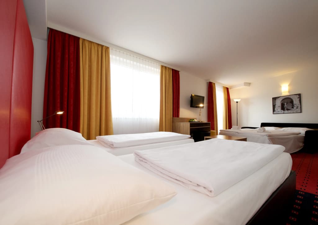 Hotel Senator Vienna - photo 25