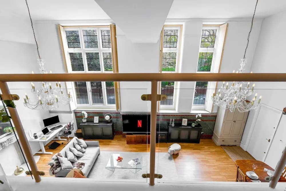 Extremely Rare Luxury Loft - photo 9