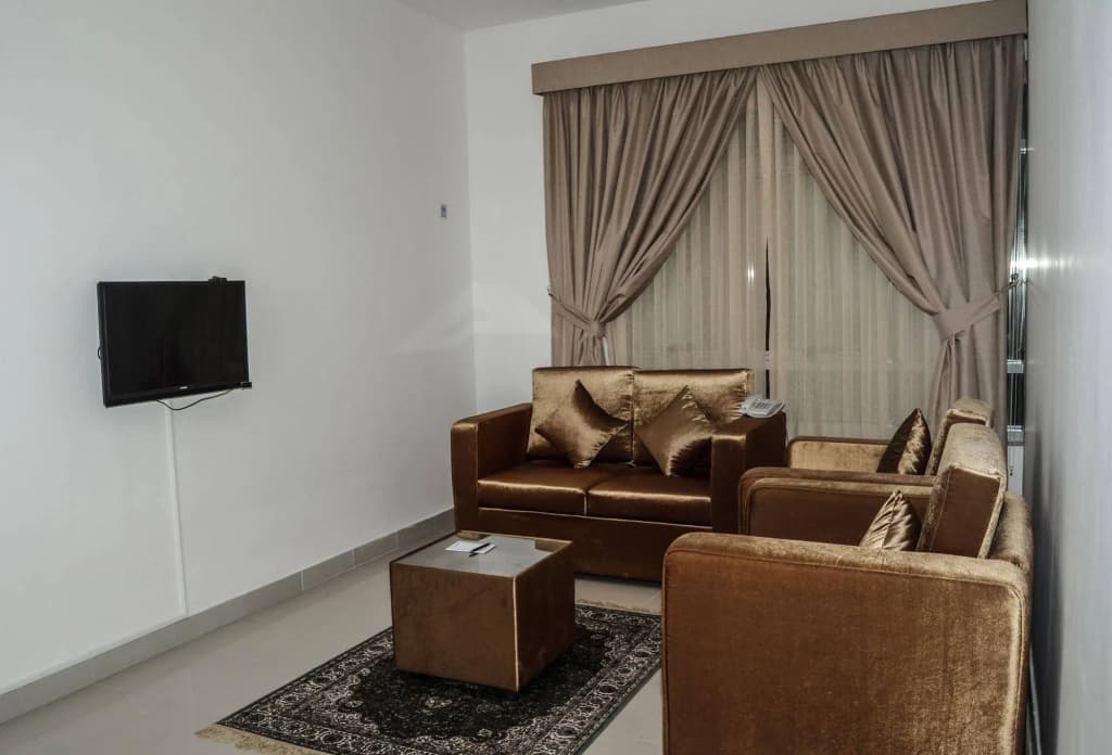 Al Khaleej Plaza Hotel Apartments - photo 4