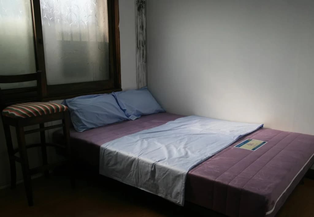 Poet Guesthouse - photo 8