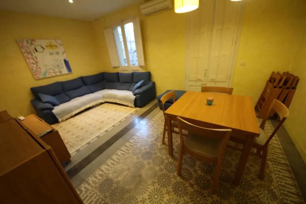 Plaza España Central Apartment - photo 8