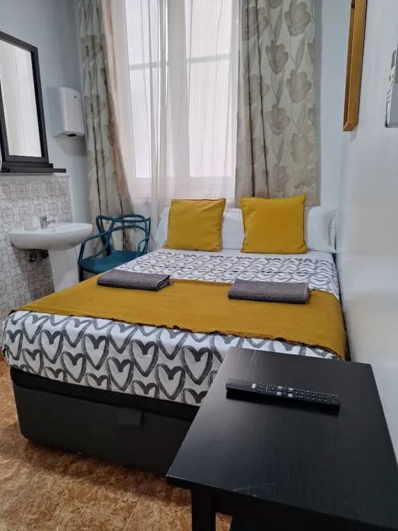 M-A Catrachos Rooms - photo 17