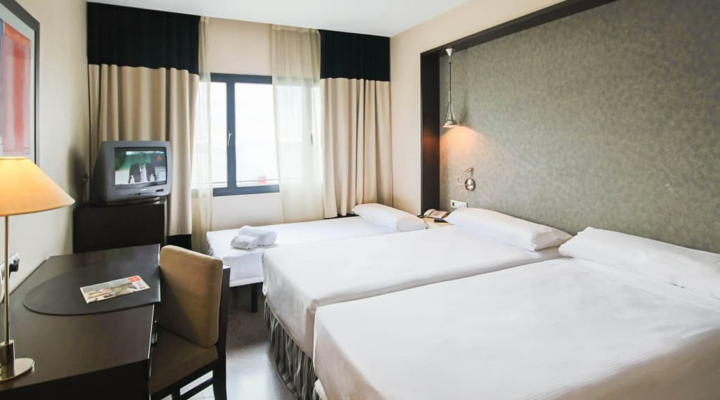 Hotel Mercader - photo 3