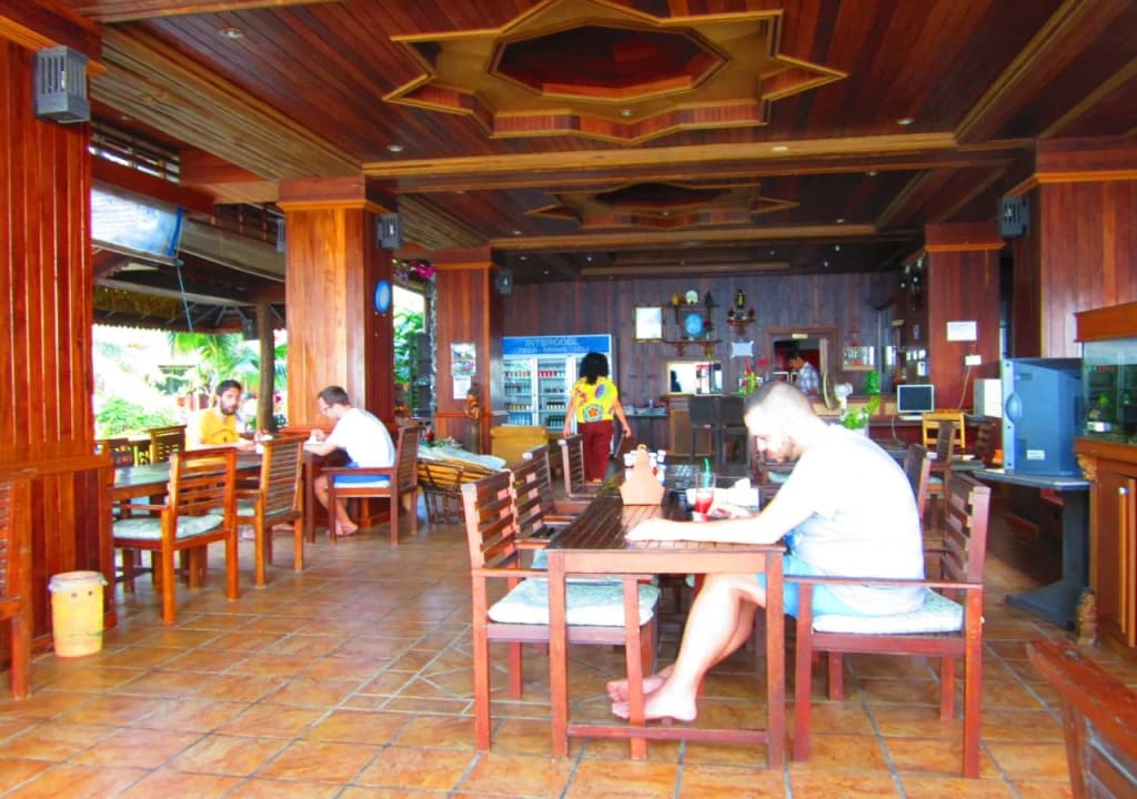 First Villa Beach Resort - photo 25