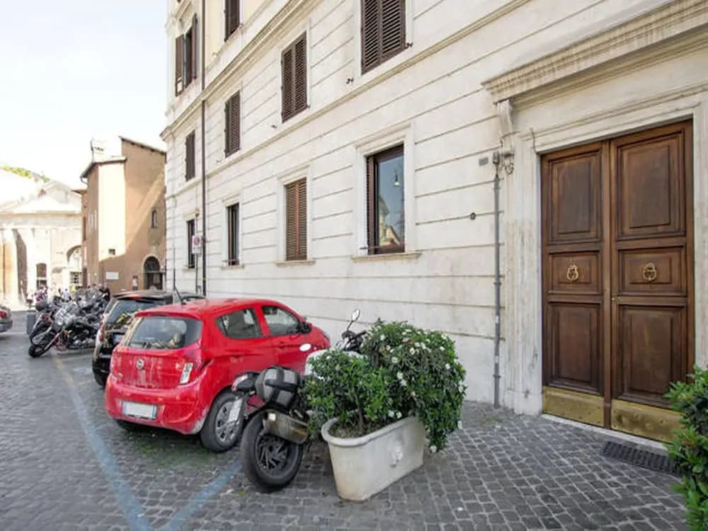 Portico d'Ottavia by the River - main photo