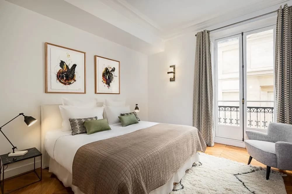 Rue Honore Chevalier - Two Bedroom Apartment - photo 3