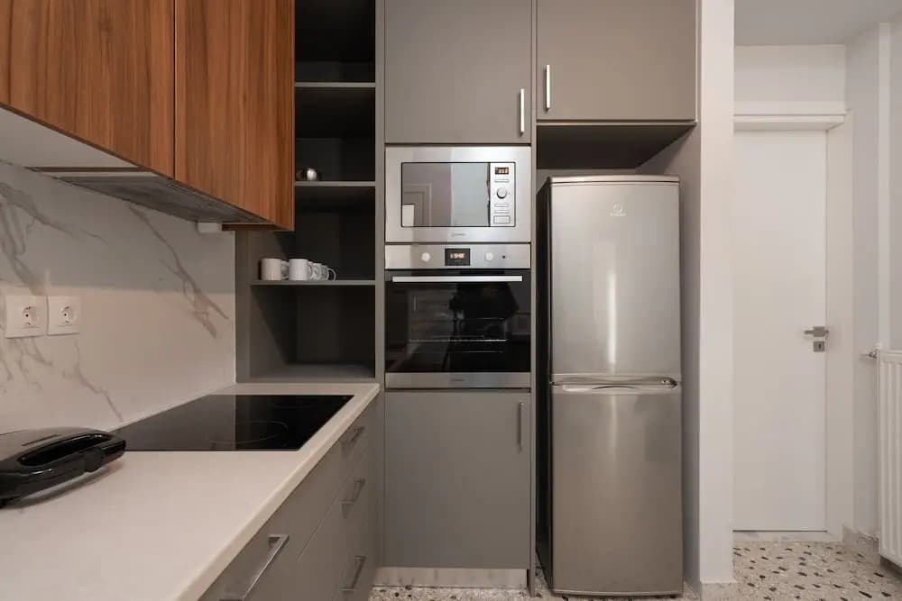 Deluxe 4 Bedrooms Apartment in Athens Center - photo 21