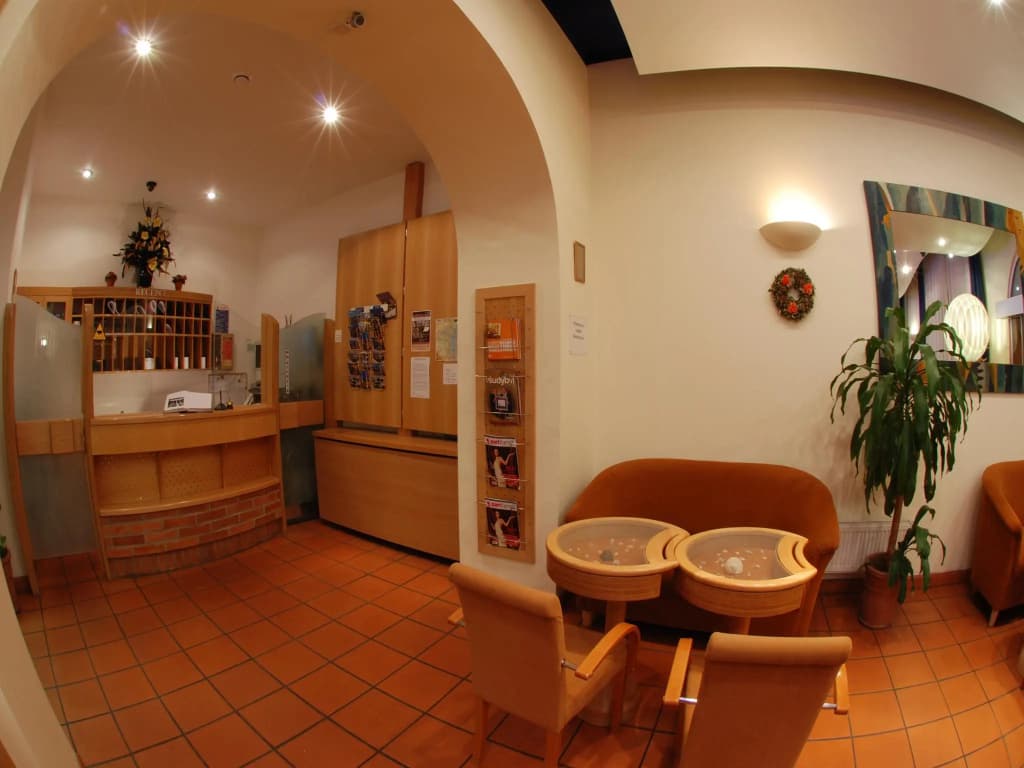 EA Hotel Tosca - photo 2