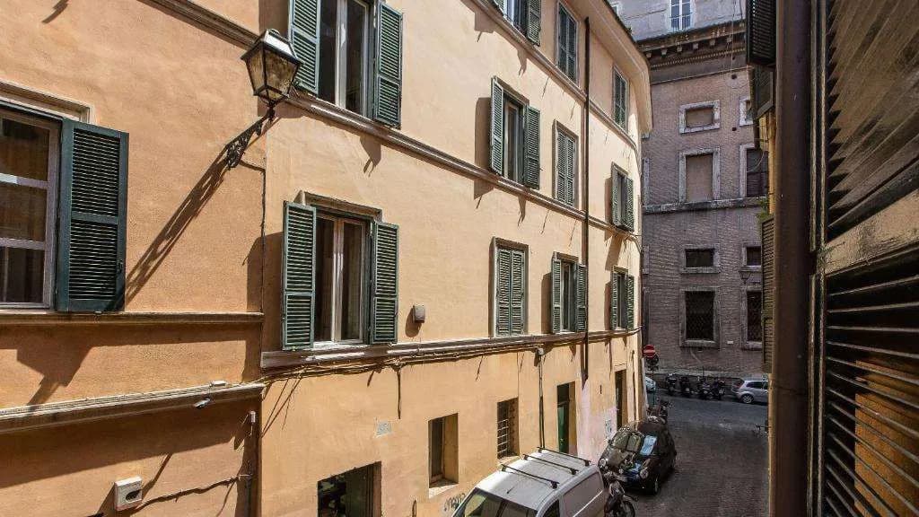 Rental In Rome Beato Angelico Apartment - photo 8