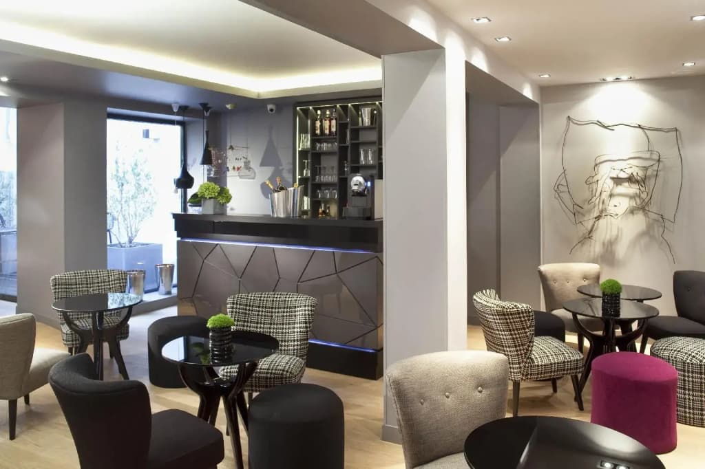 Le Grey Hotel - photo 27