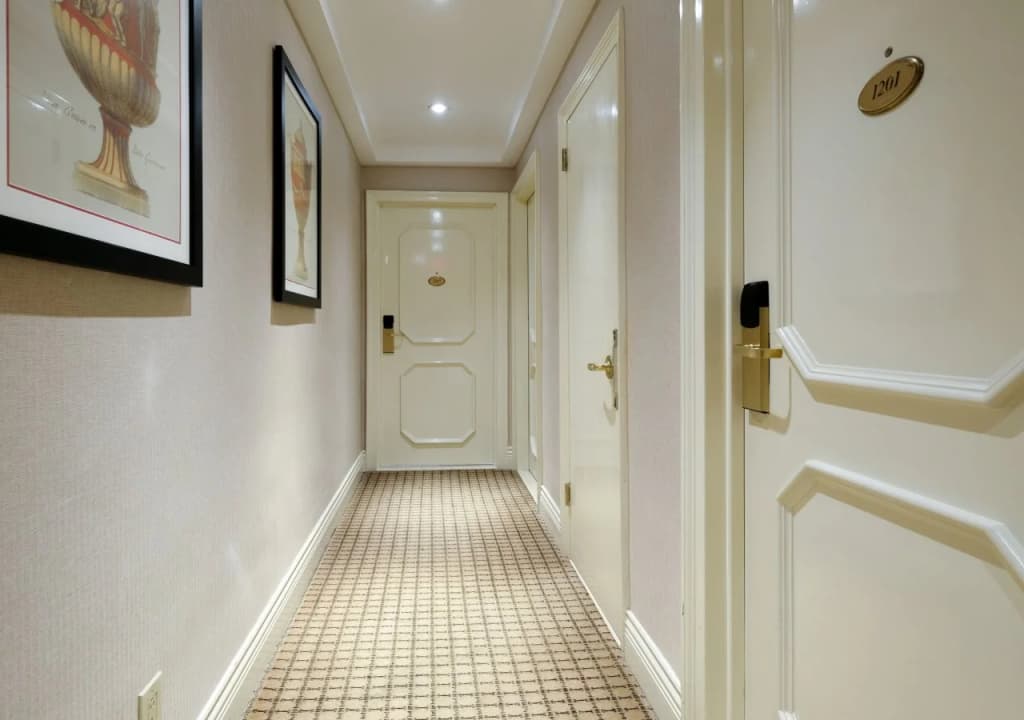 Fitzpatrick Manhattan Hotel - photo 15