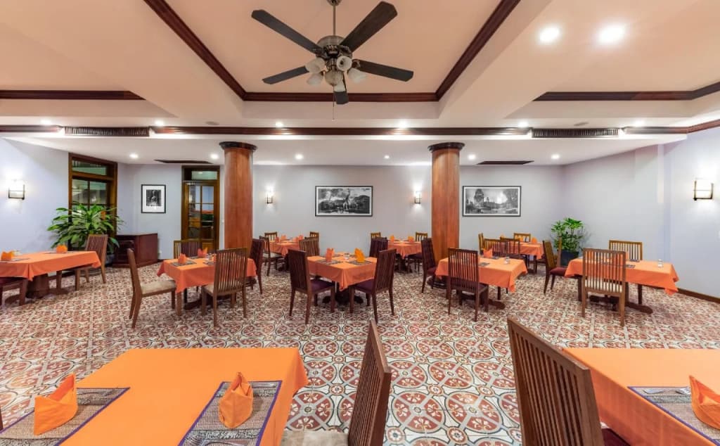 The Suite By Royal Crown Hotel - photo 19