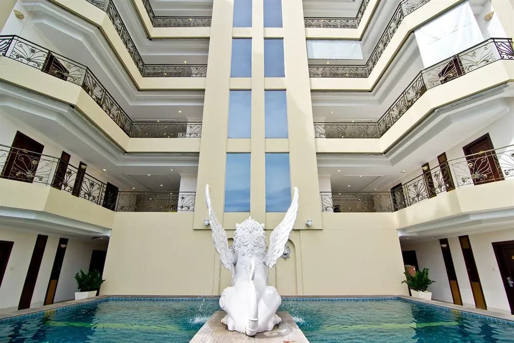 LK Metropole Hotel Pattaya - photo 15