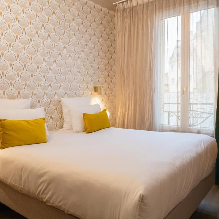 Artemisia Montmartre - photo 45