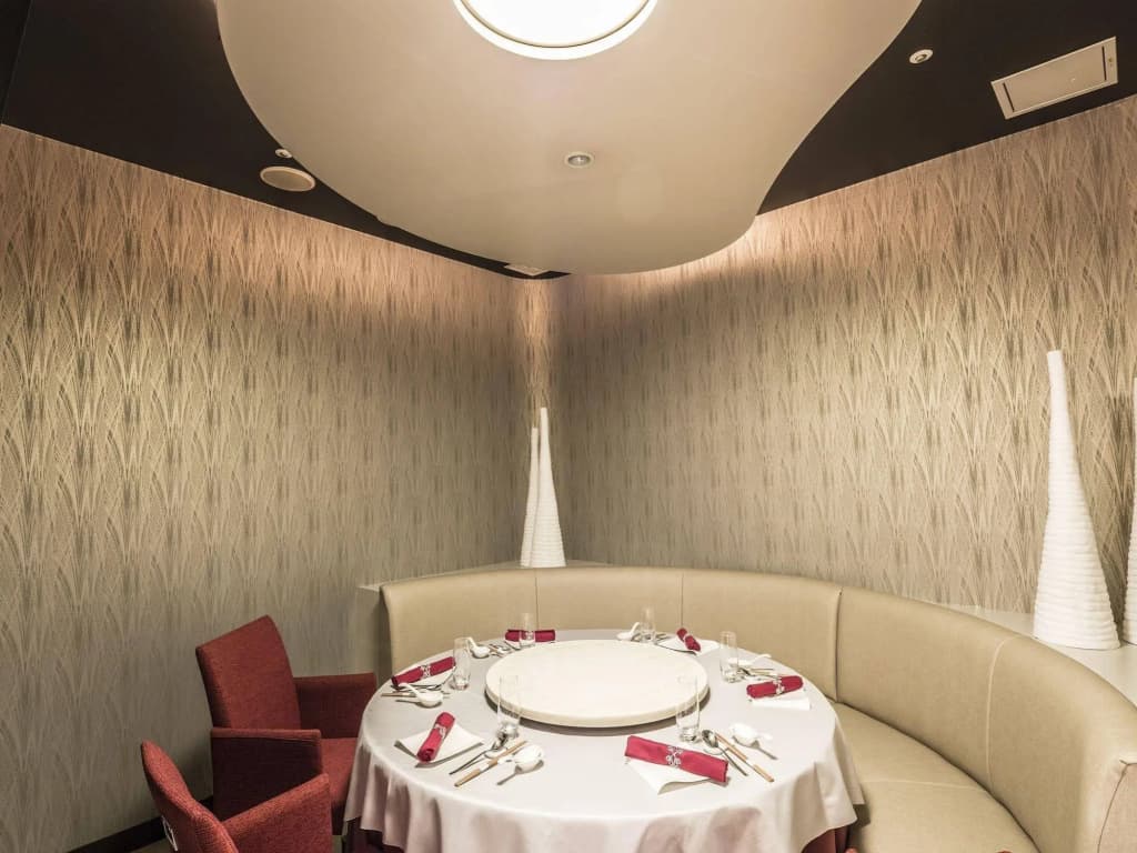 Hotel New Hankyu Osaka - photo 19