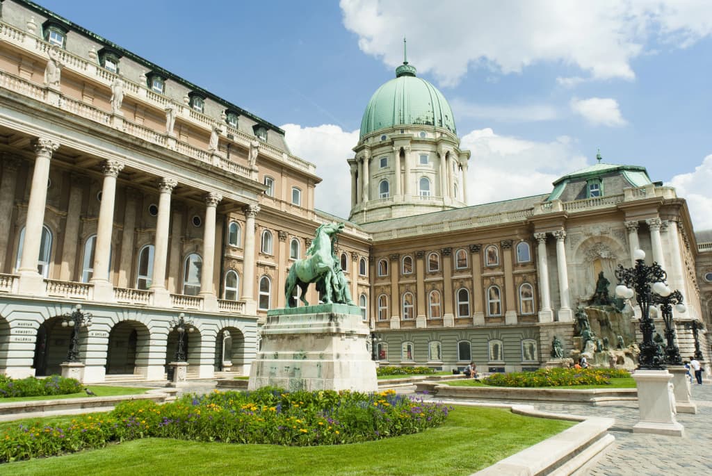 Verno House Budapest, Vignette Collection by IHG - photo 49