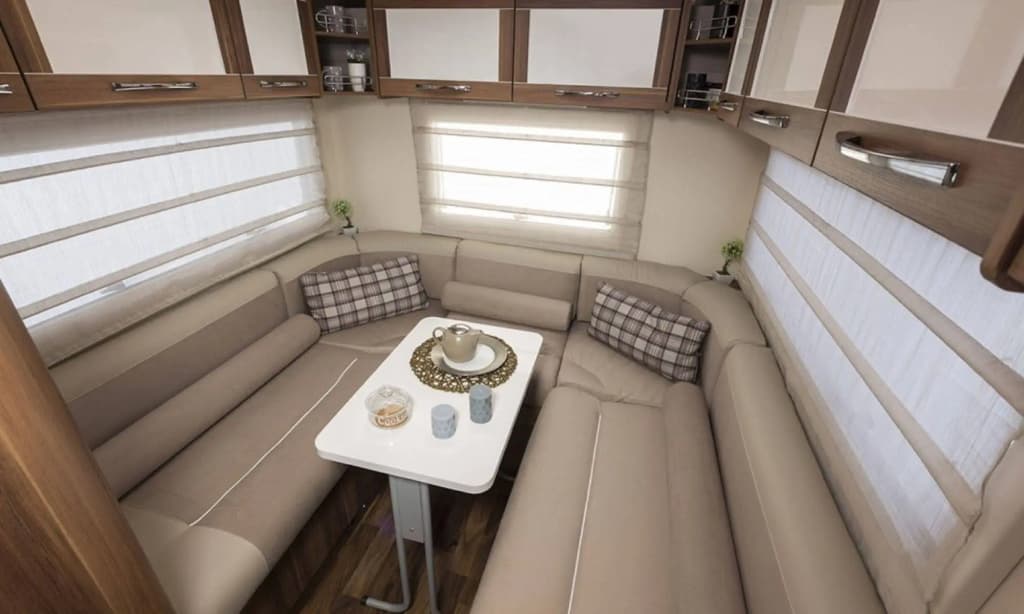 Go Outdoors Motor Home - Caravan Park - photo 4