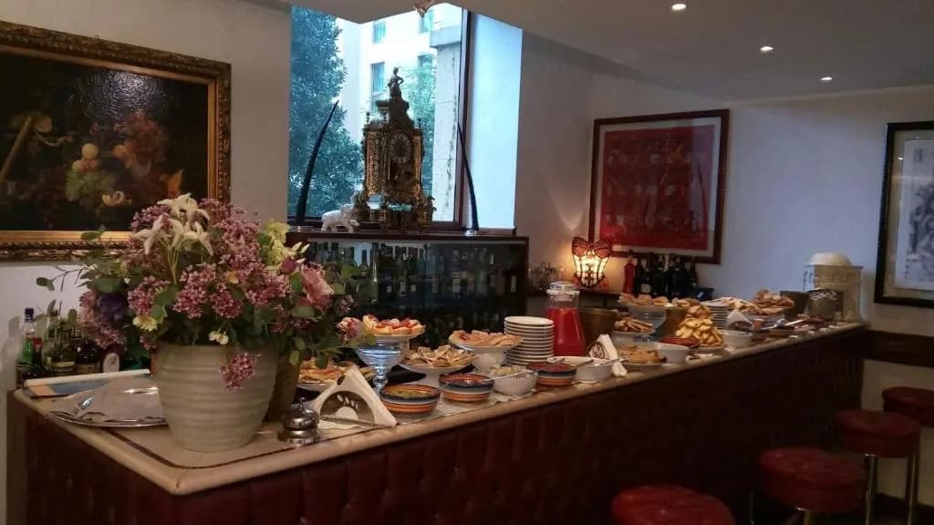 Hotel Bristol - photo 32