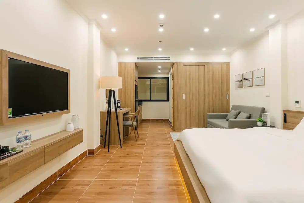 Railway Apartment - photo 18