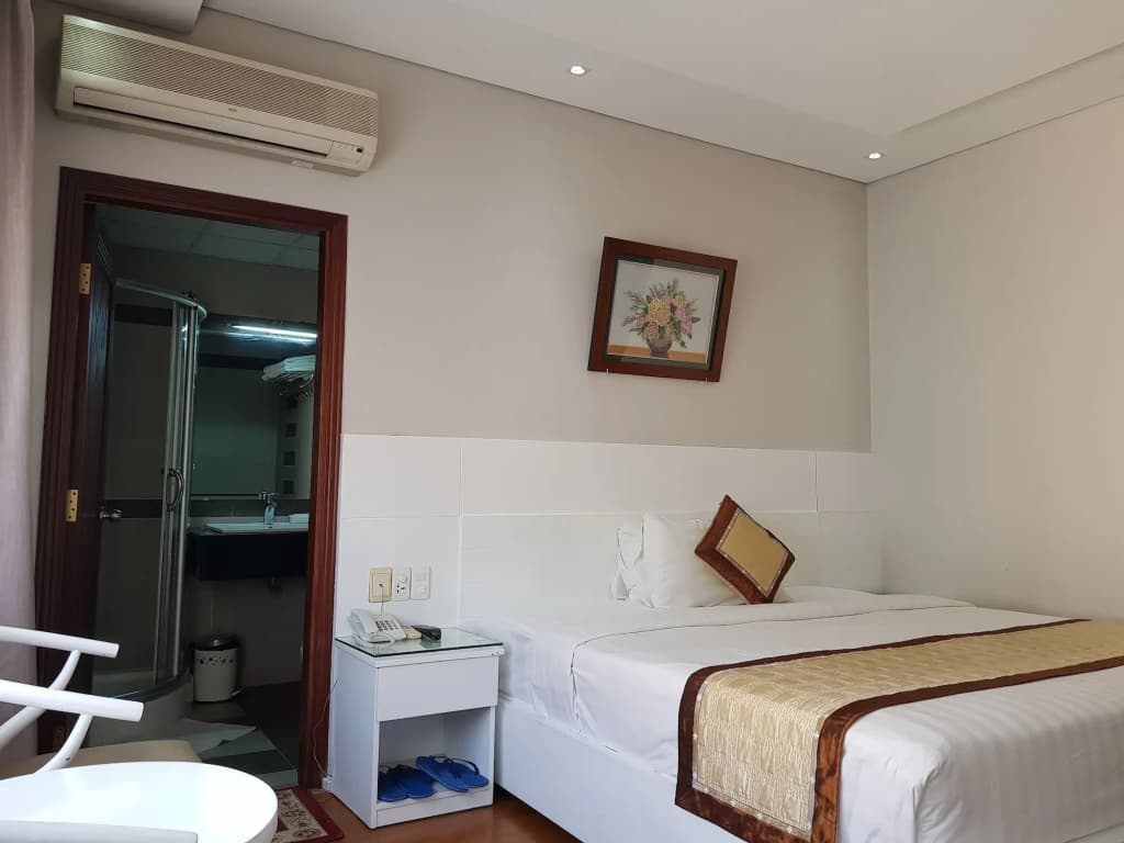 Van Ha Hotel - photo 5