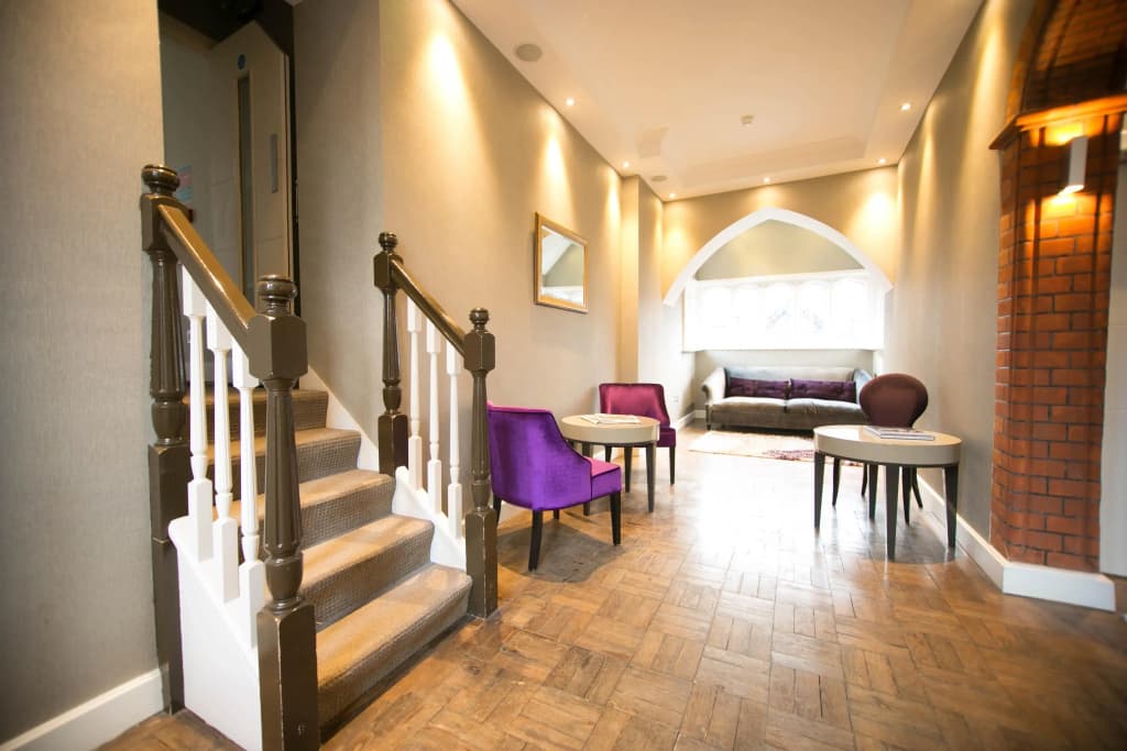 The Pillar Hotel - photo 15