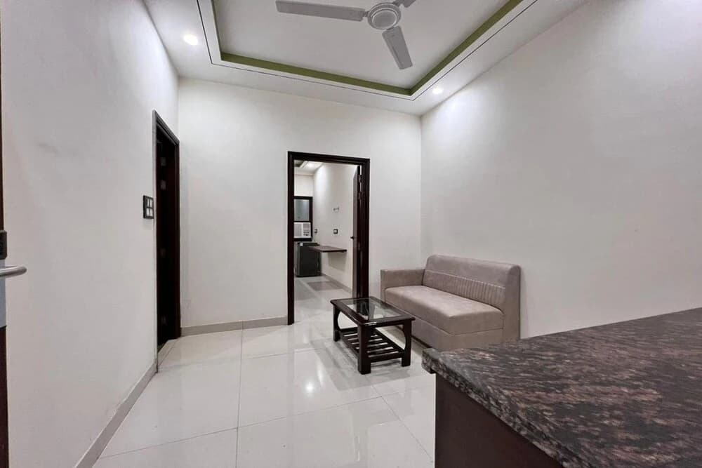 HR Grand Hotel - photo 3