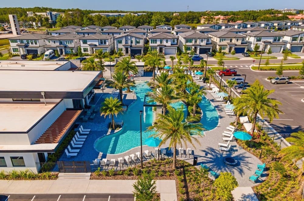 Paradiso Grande Luxury 5BR w/ Pool + Theater - photo 49