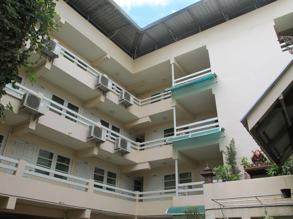 Jang Sripoom House - photo 1