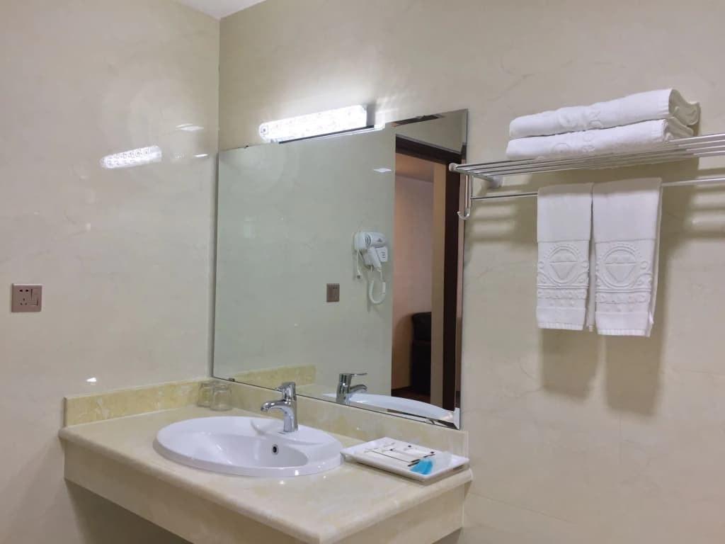 Halong Diamond Hotel - photo 9