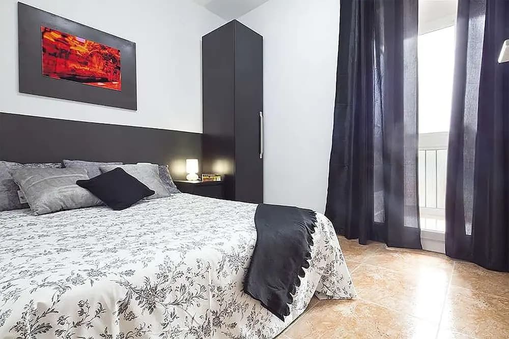 Bhm1-050 Chic And Spacious Apartment - photo 5