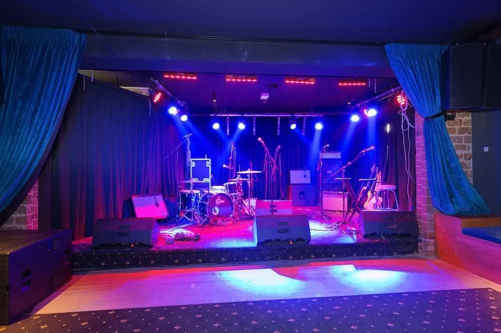 The Lansdowne Sydney - photo 15