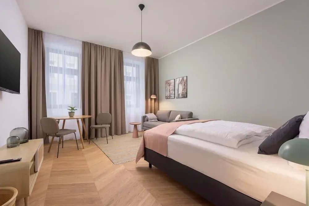 Limehome Vienna Karajangasse - photo 33