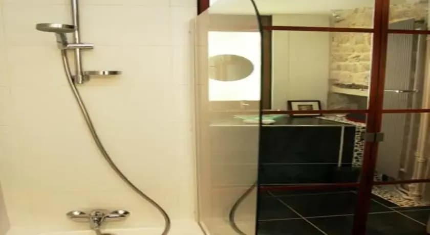 Large Marais Studio (321) - photo 8