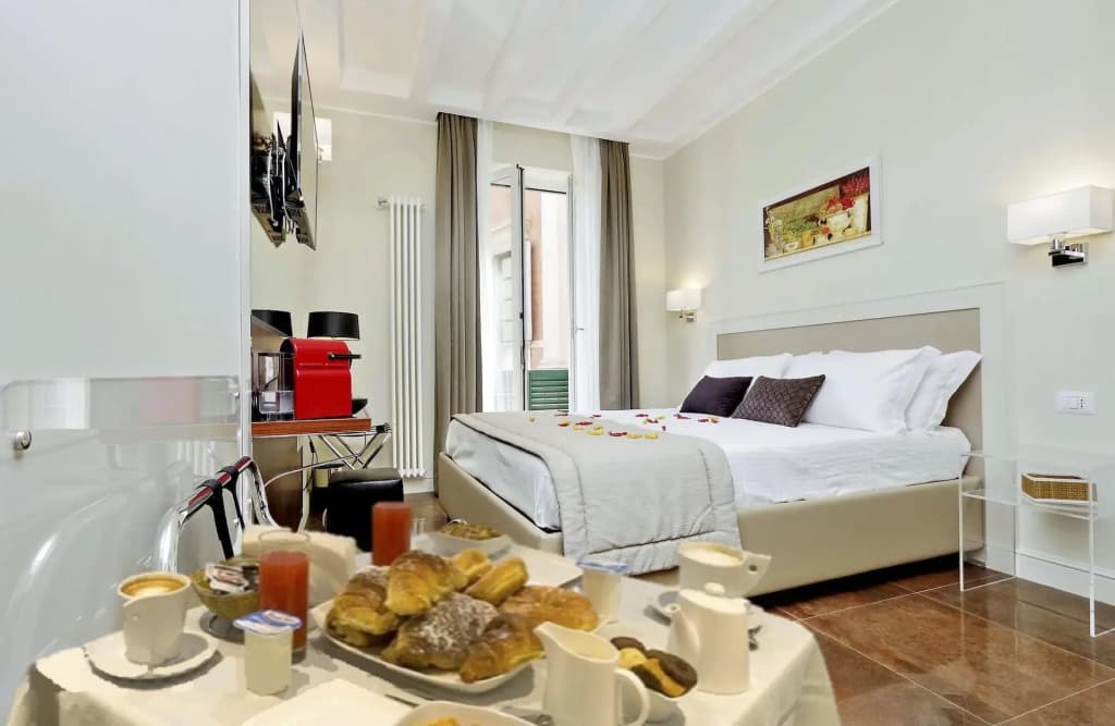 Piazza Venezia Grand Suite - photo 6