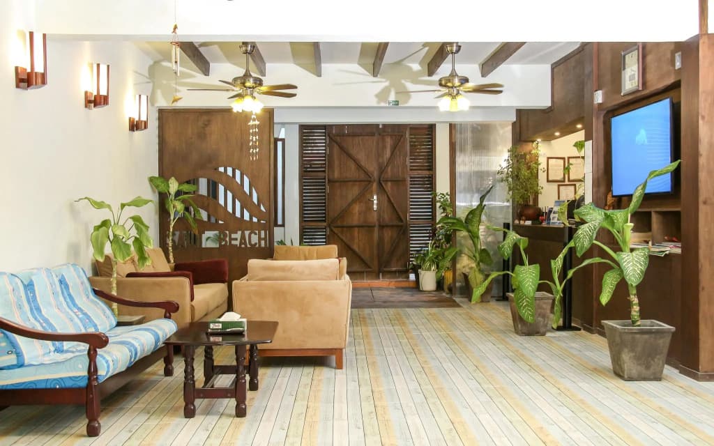 Salt Beach Hotel - photo 15