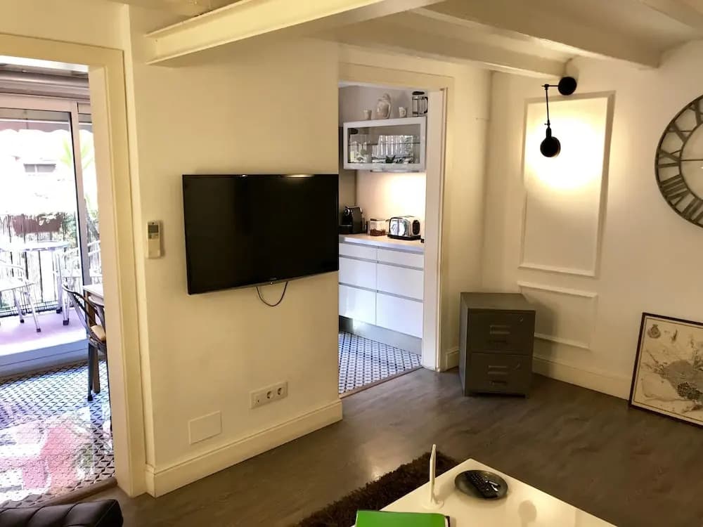 Rosselló Apartment - photo 3
