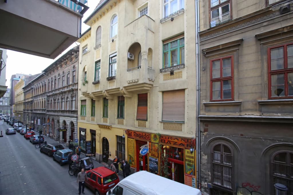 Avantgarde Apartments - photo 1