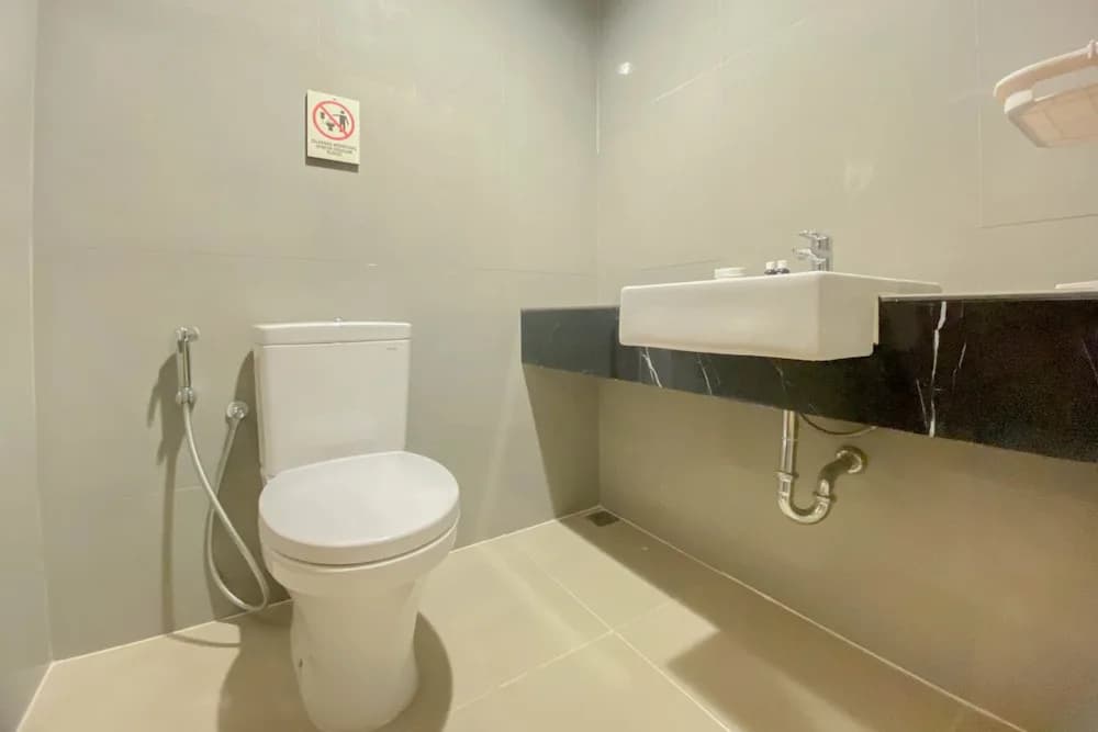 Minimalist Studio At West Vista Apartment - photo 6