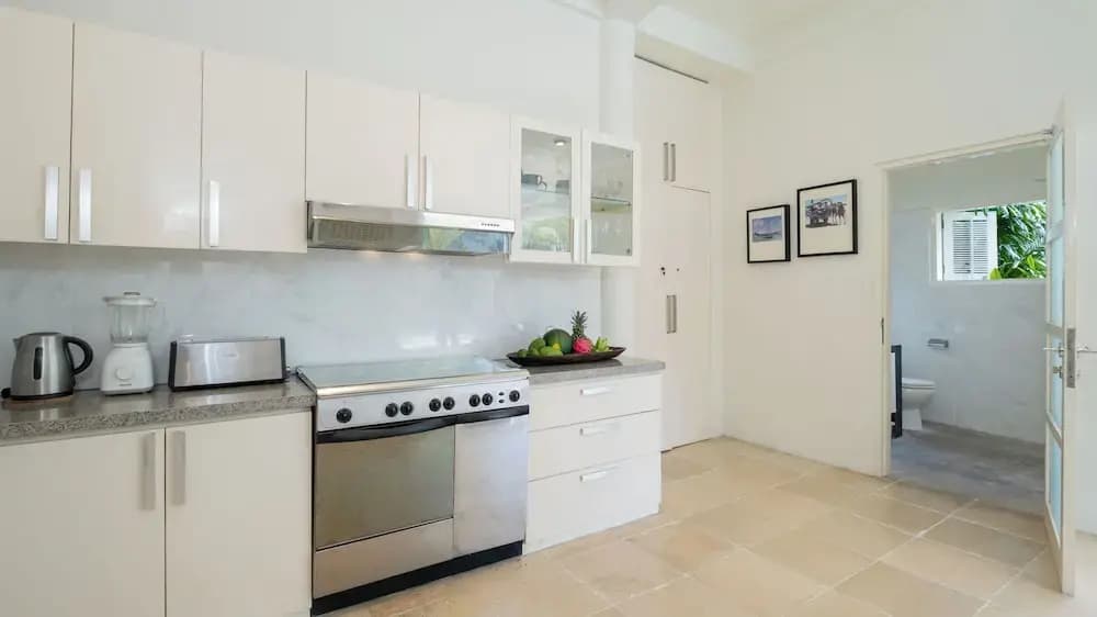 Villa Merta Sari 8 by Villa Finder - photo 18