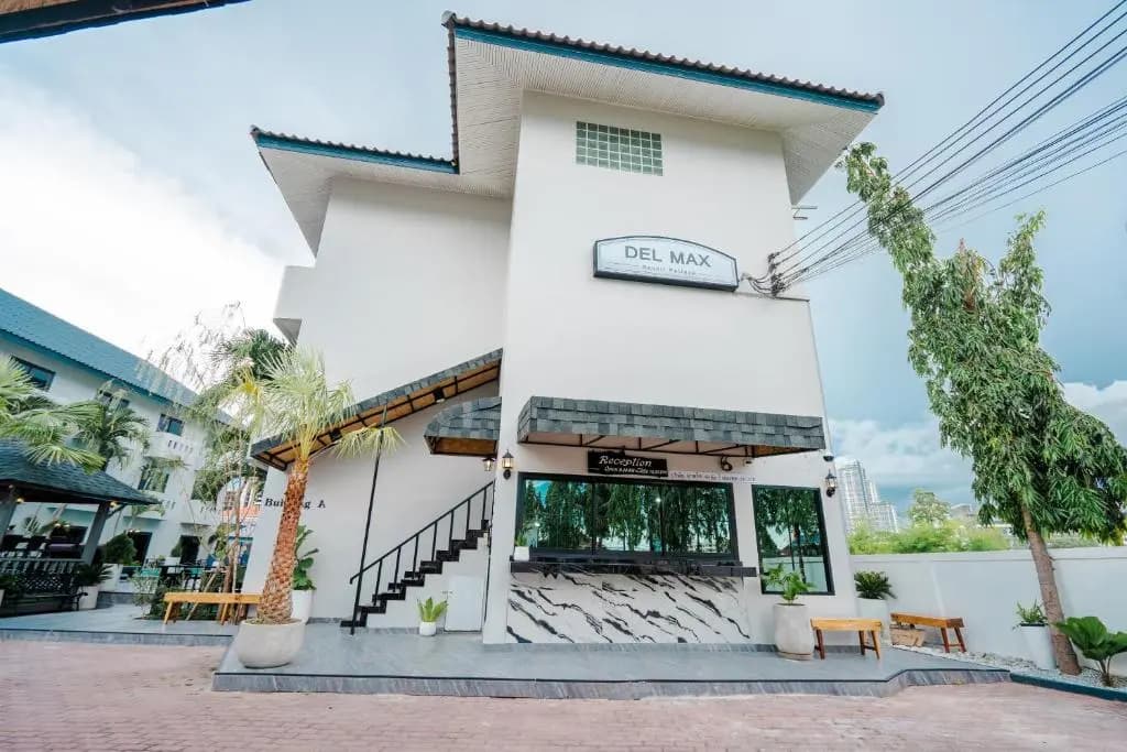 DEL MAX resort Pattaya - main photo