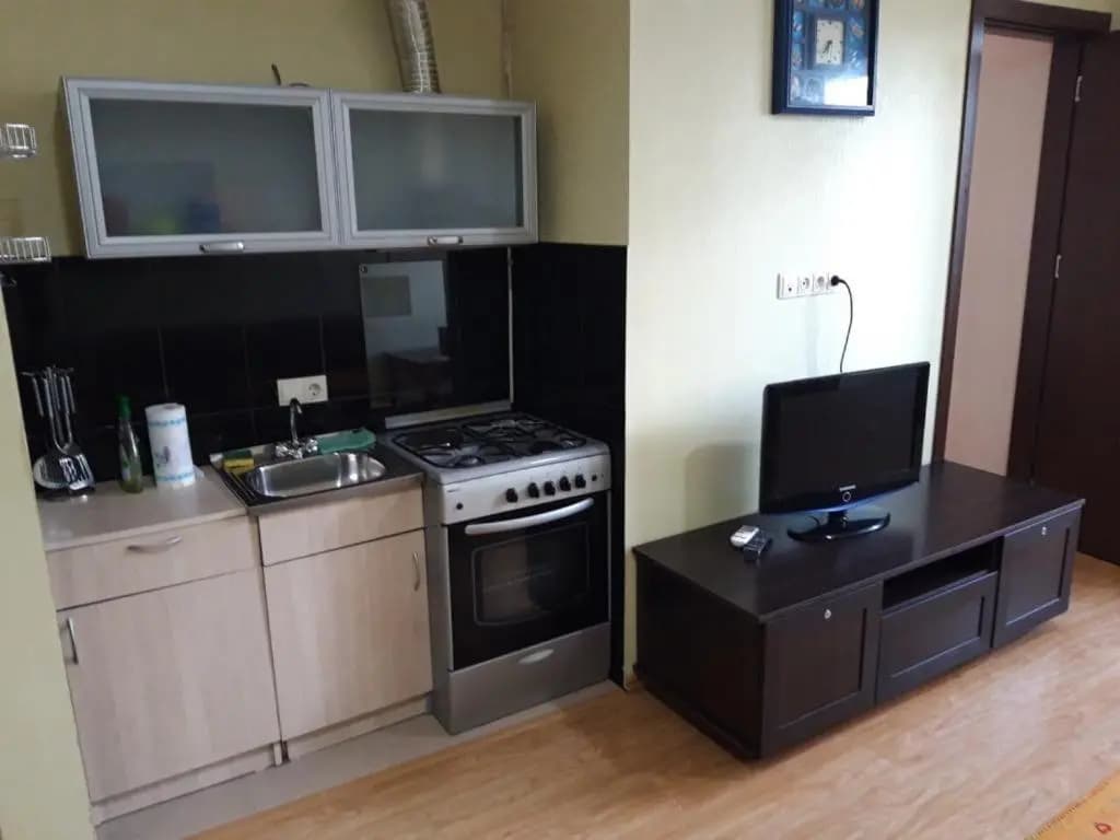 Bright one bedroom studio - photo 9