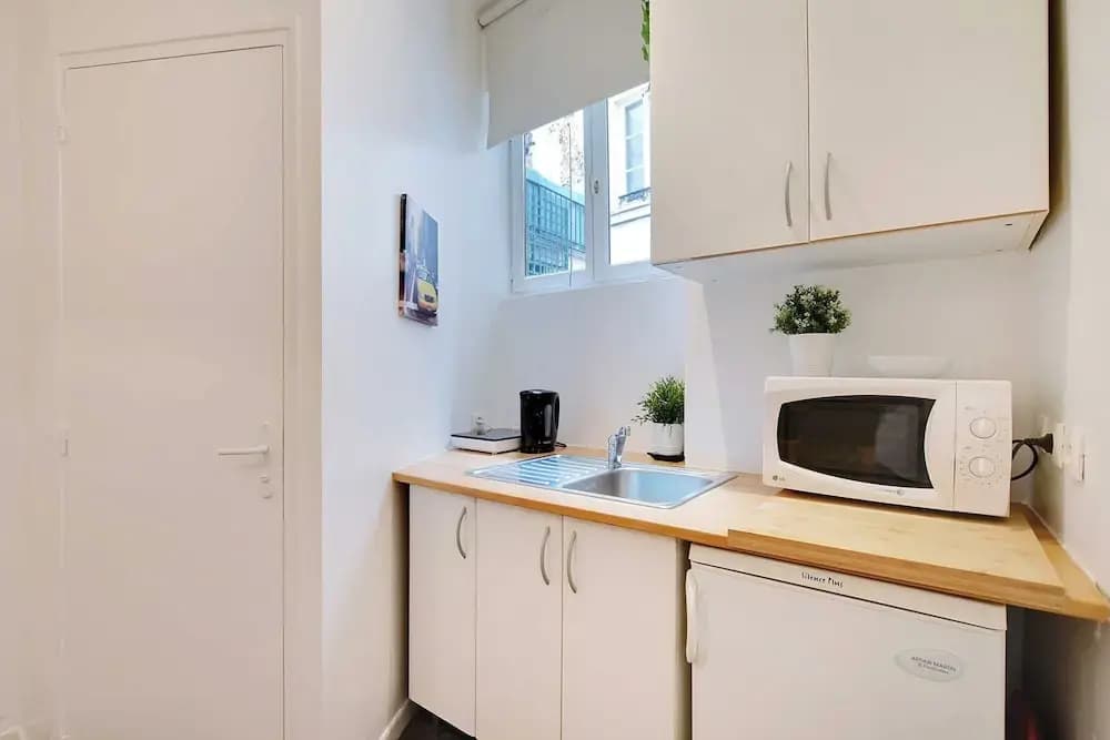 Charming Studio - 2P- Le Marais - photo 12