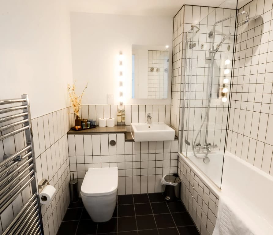 Millharbour Apartments By Charles Hope - photo 9