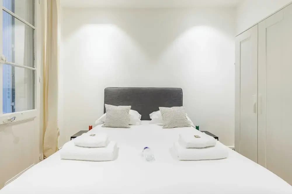 Cosy Apartment - 1br/4p - Near Champs-elysees - photo 1