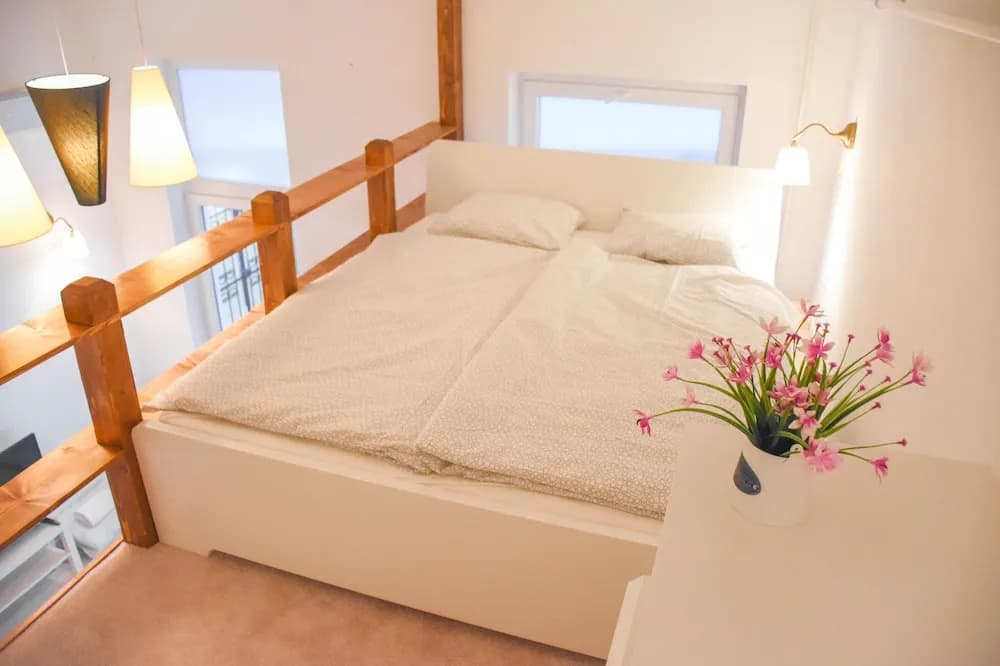 Cosy flat with balcony - photo 1