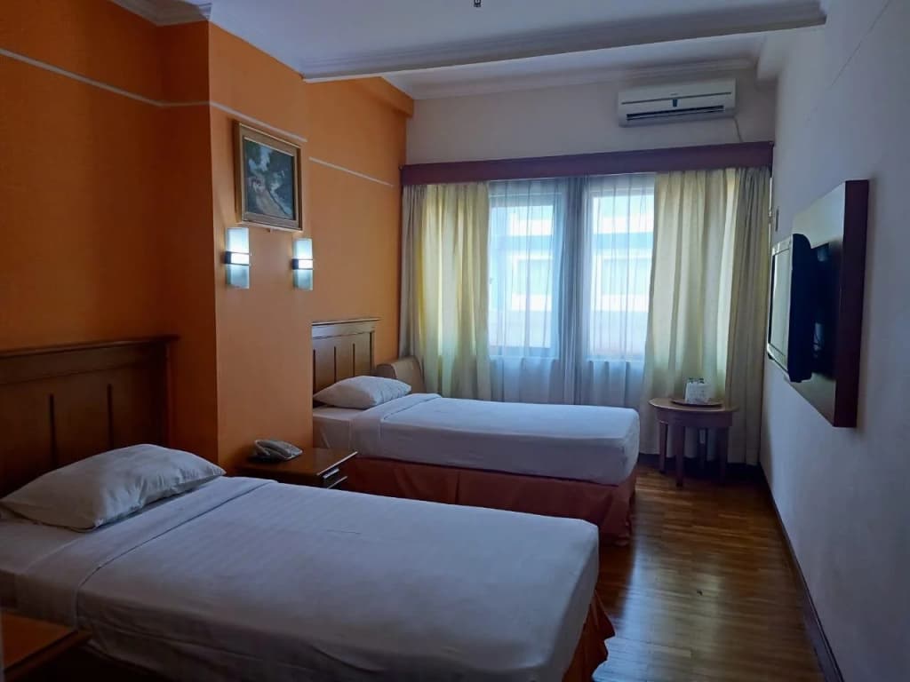 Hotel Mega Cikini - photo 5