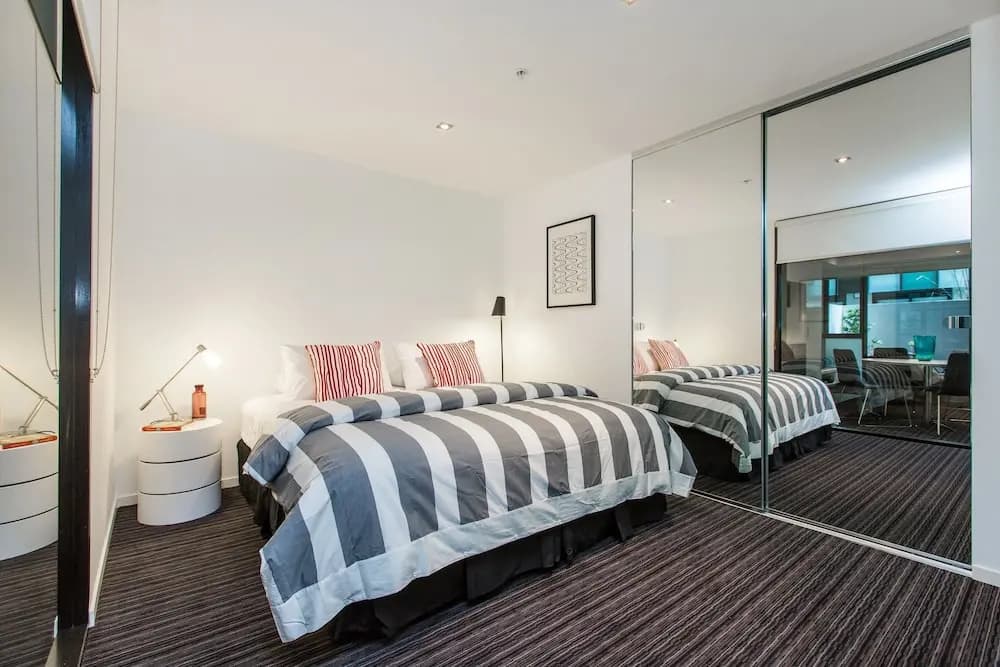 Apartment2c - Parkside - photo 6