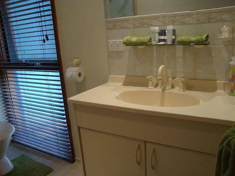 Sunway Farm Bed & Breakfast & Rosebud Cottage - photo 6