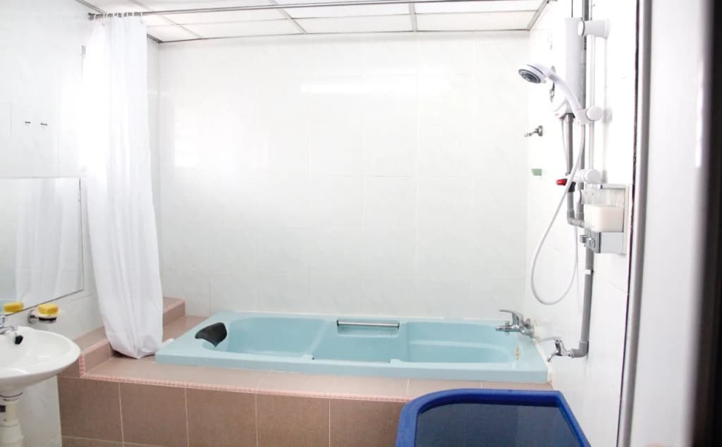 39 Guest House - photo 8